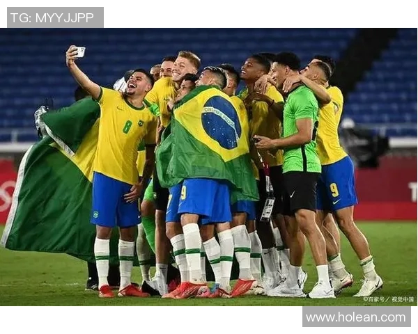 金发蓝眼足球明星的魅力与成就探秘之旅 金发蓝眼足球明星的魅力与成就探秘之旅